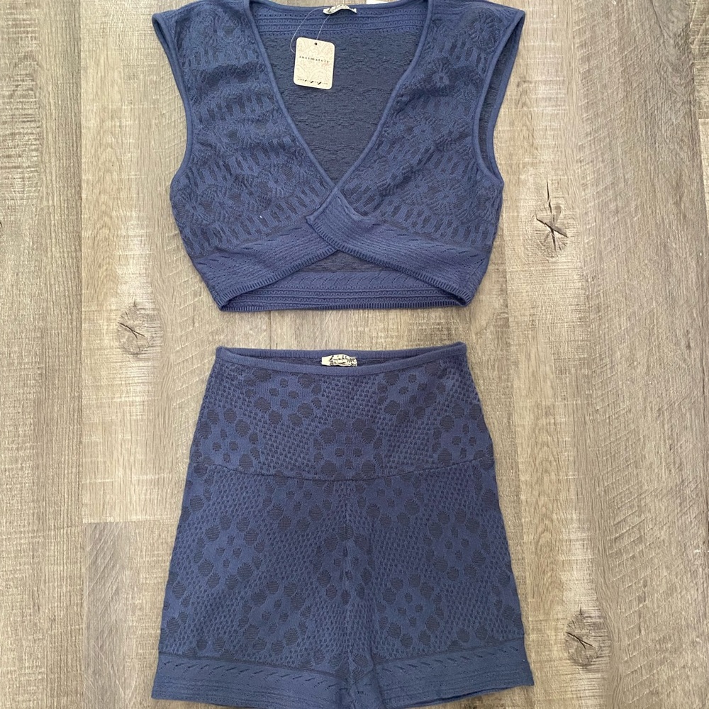Free People treat yourself set